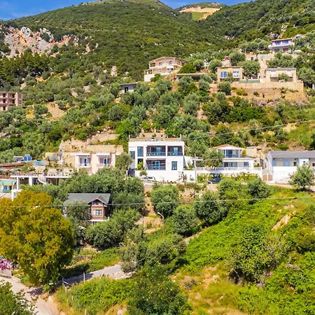 Exclusive Seafront 3 By Pikhost Appartement Vlorë