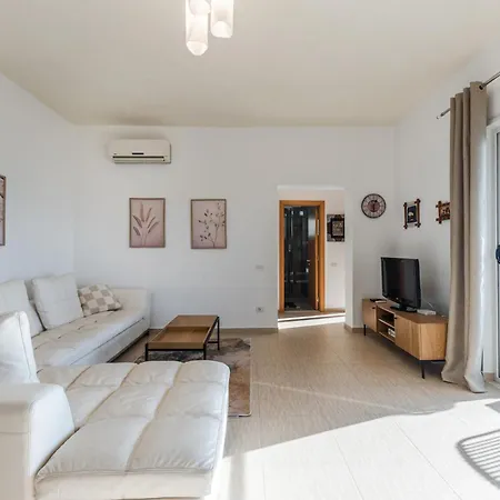 Exclusive Seafront 3 By Pikhost Vlore