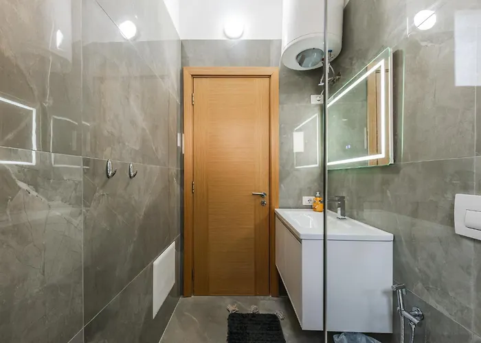 Exclusive Seafront 3 By Pikhost Apartment Vlore