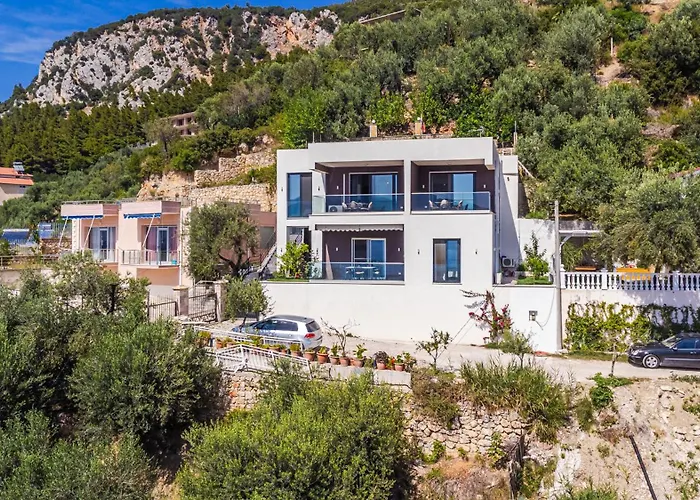 Exclusive Seafront 3 By Pikhost * Vlore